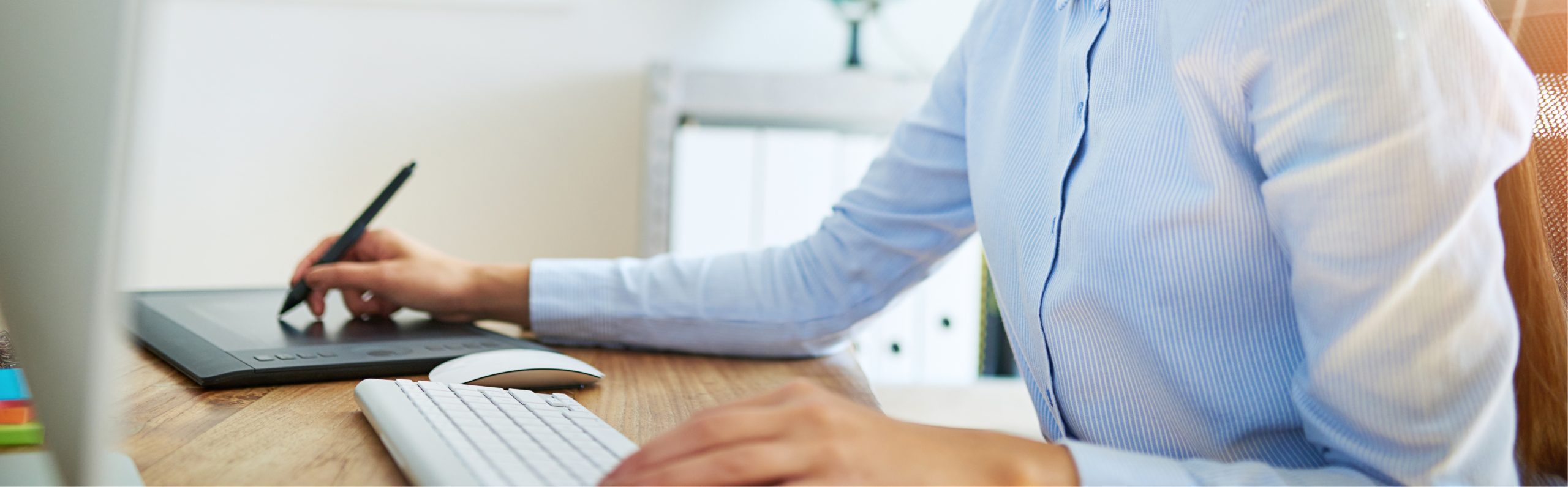 Sciencepharma employee meticulously preparing and verifying a Bridging Report, comparing parent and daughter leaflets to ensure compliance with EU guidelines for Package Leaflet Readability Tests, ultimately supporting efficient Marketing Authorization submissions.